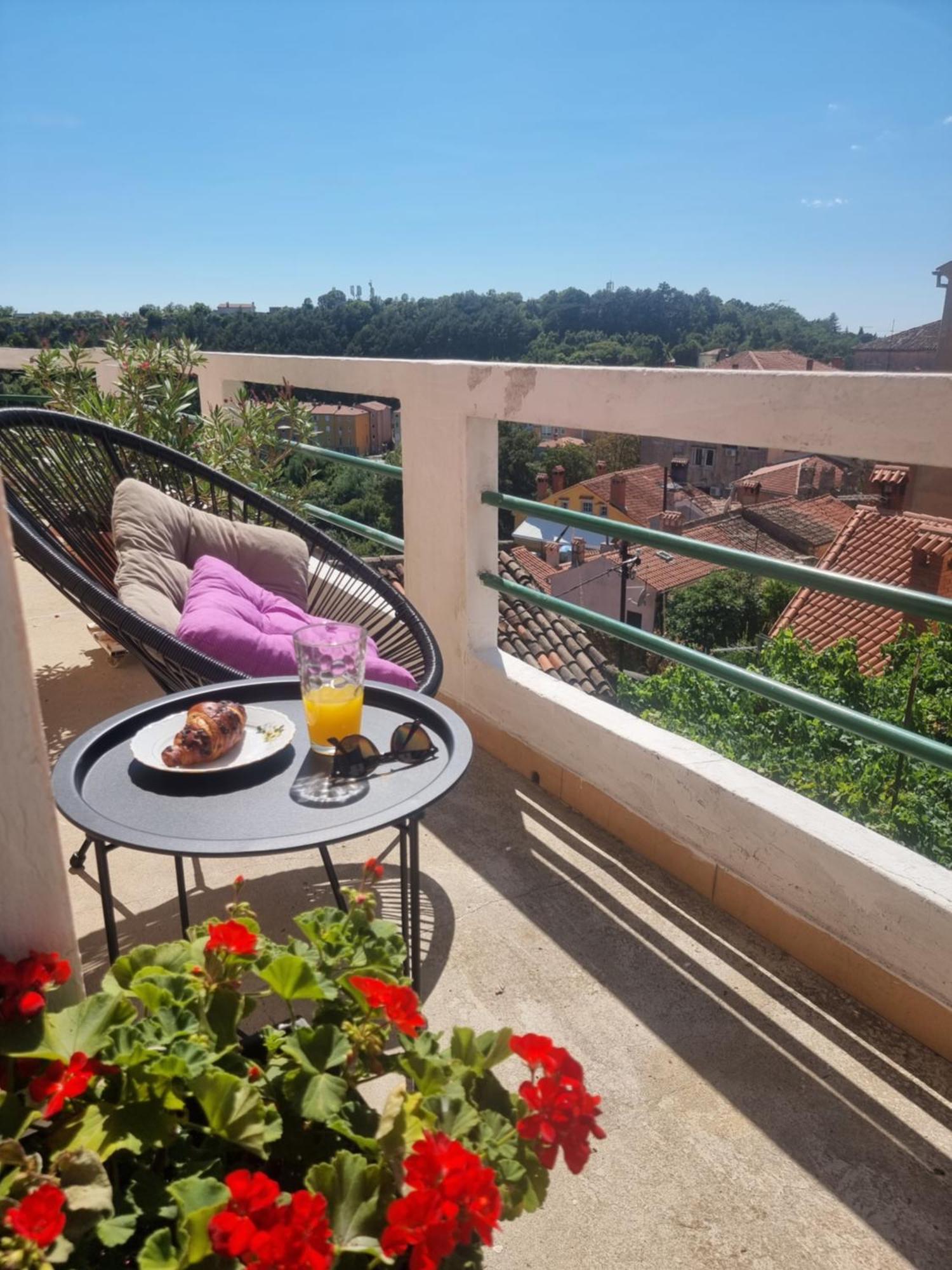 Apartment Branko With Terrace, Old Town Labin Лабин Экстерьер фото